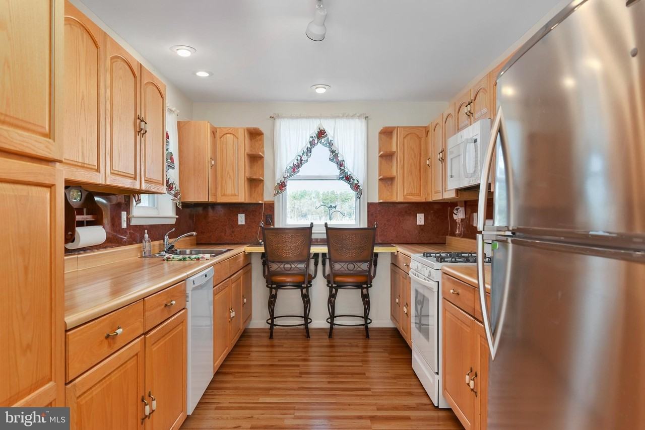 105 Dogwood Dr - Photo 2 of 9