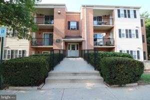 featured image of 18318 Streamside Dr #202
