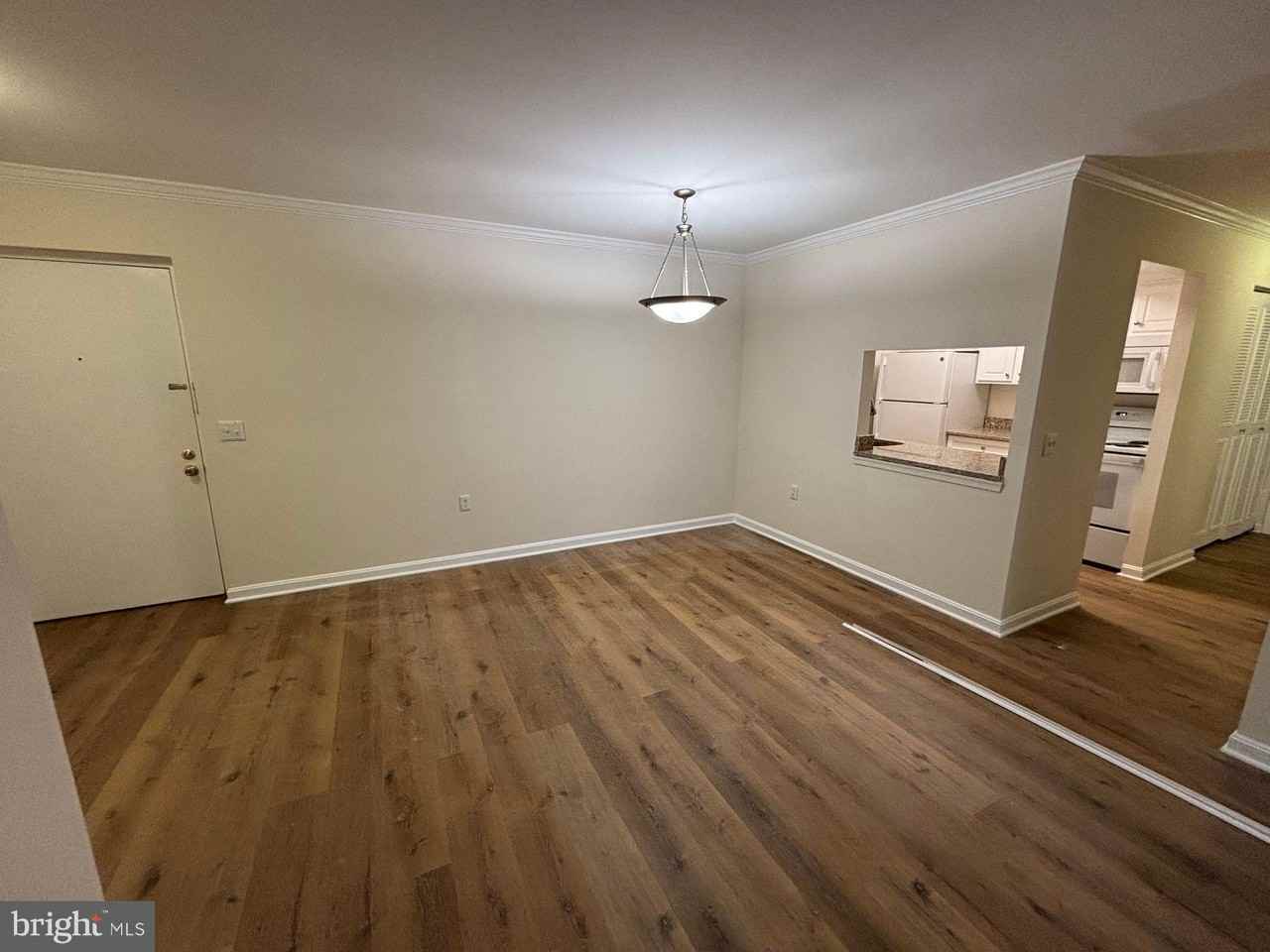 18318 Streamside Dr #202 - Photo 5 of 10