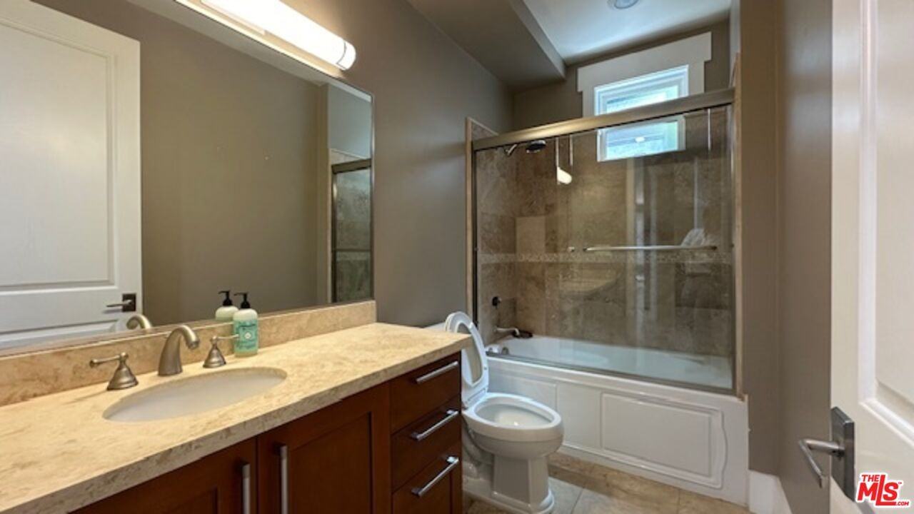 2020 Holly Dr #14 - Photo 2 of 8