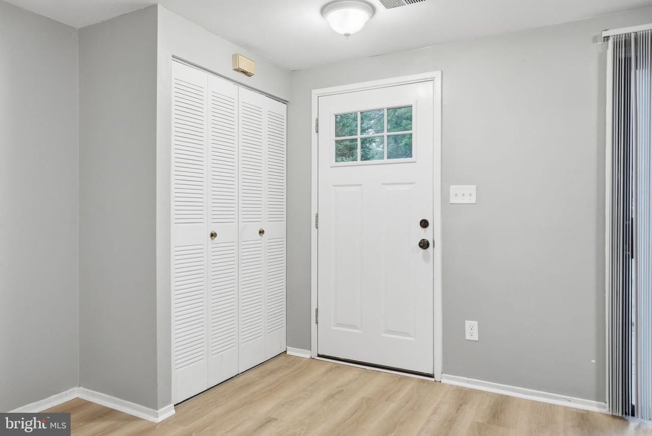 8874 Welbeck Way - Photo 5 of 44
