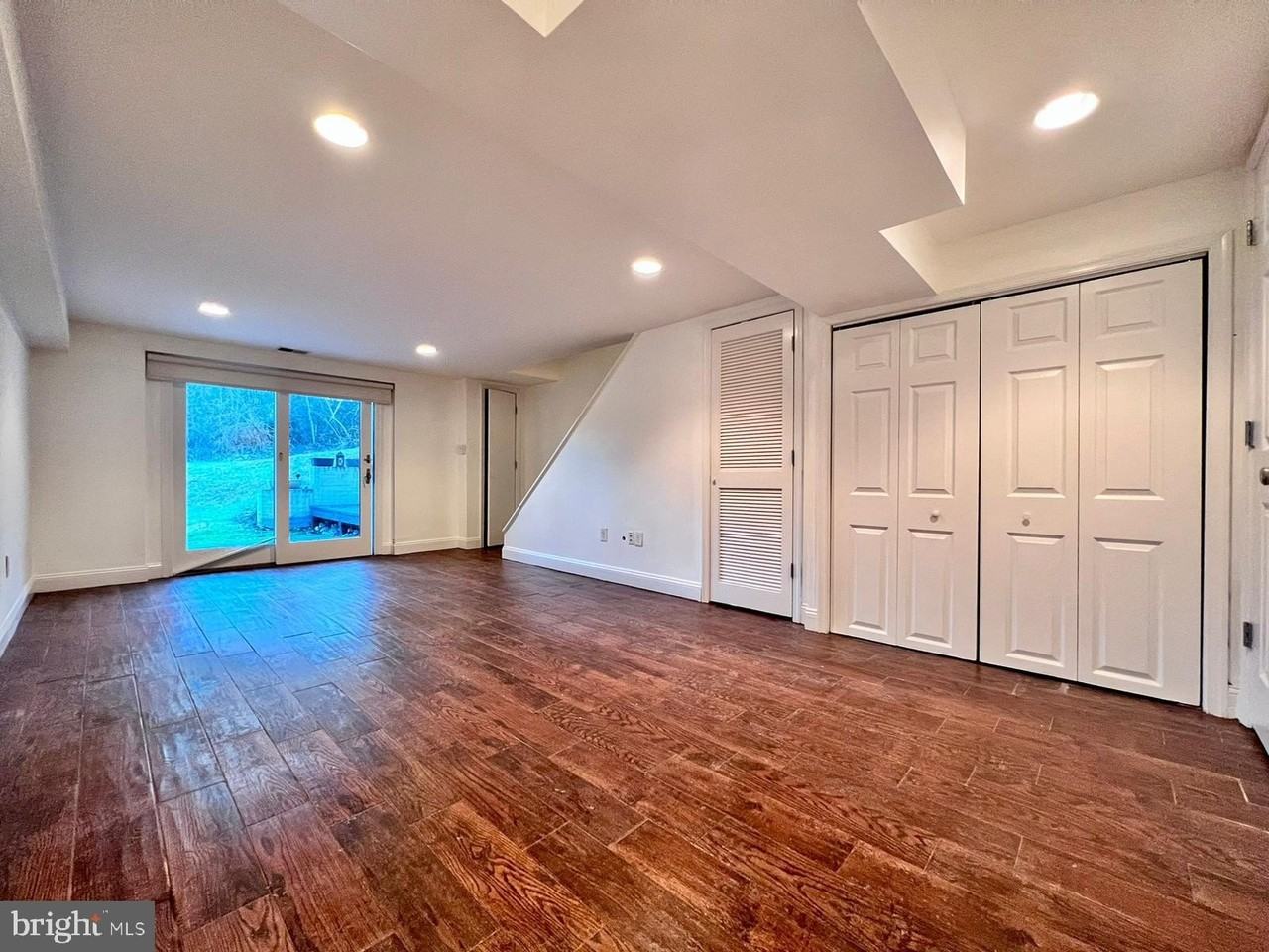 5332 Pooks Hill Rd #304-53 - Photo 5 of 20
