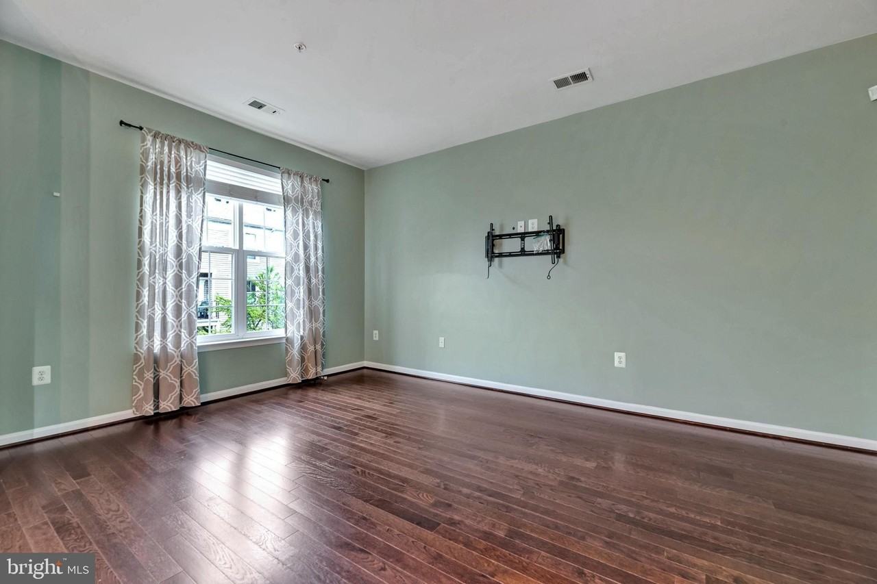 5502 Capital Gateway Dr #418 - Photo 6 of 26