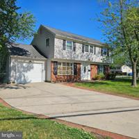 featured image of 22 Plymouth Dr