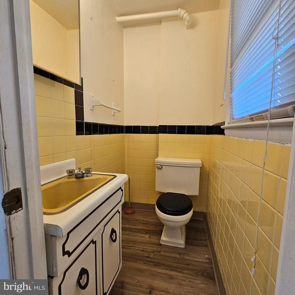 22 Plymouth Dr - Photo 7 of 21