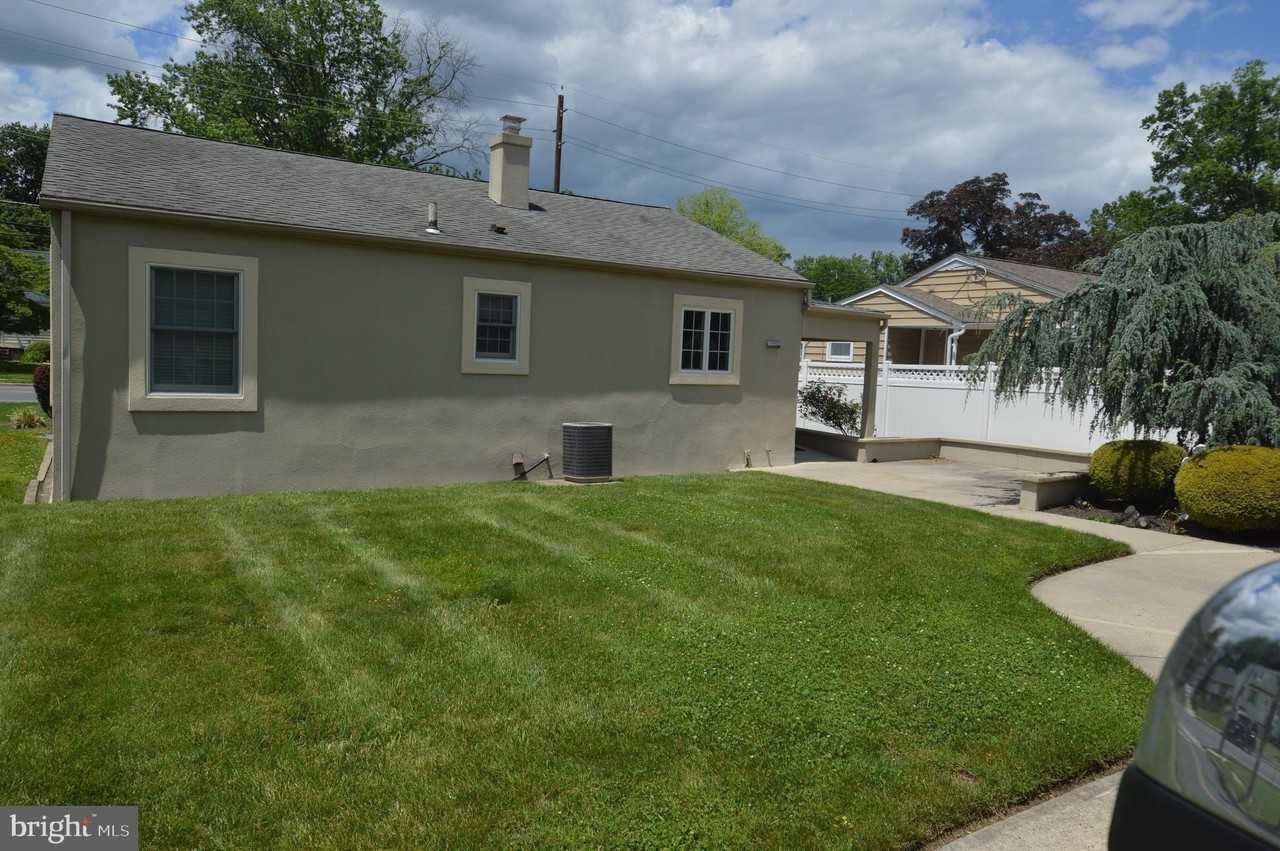 2140 Princeton Pike - Photo 4 of 16
