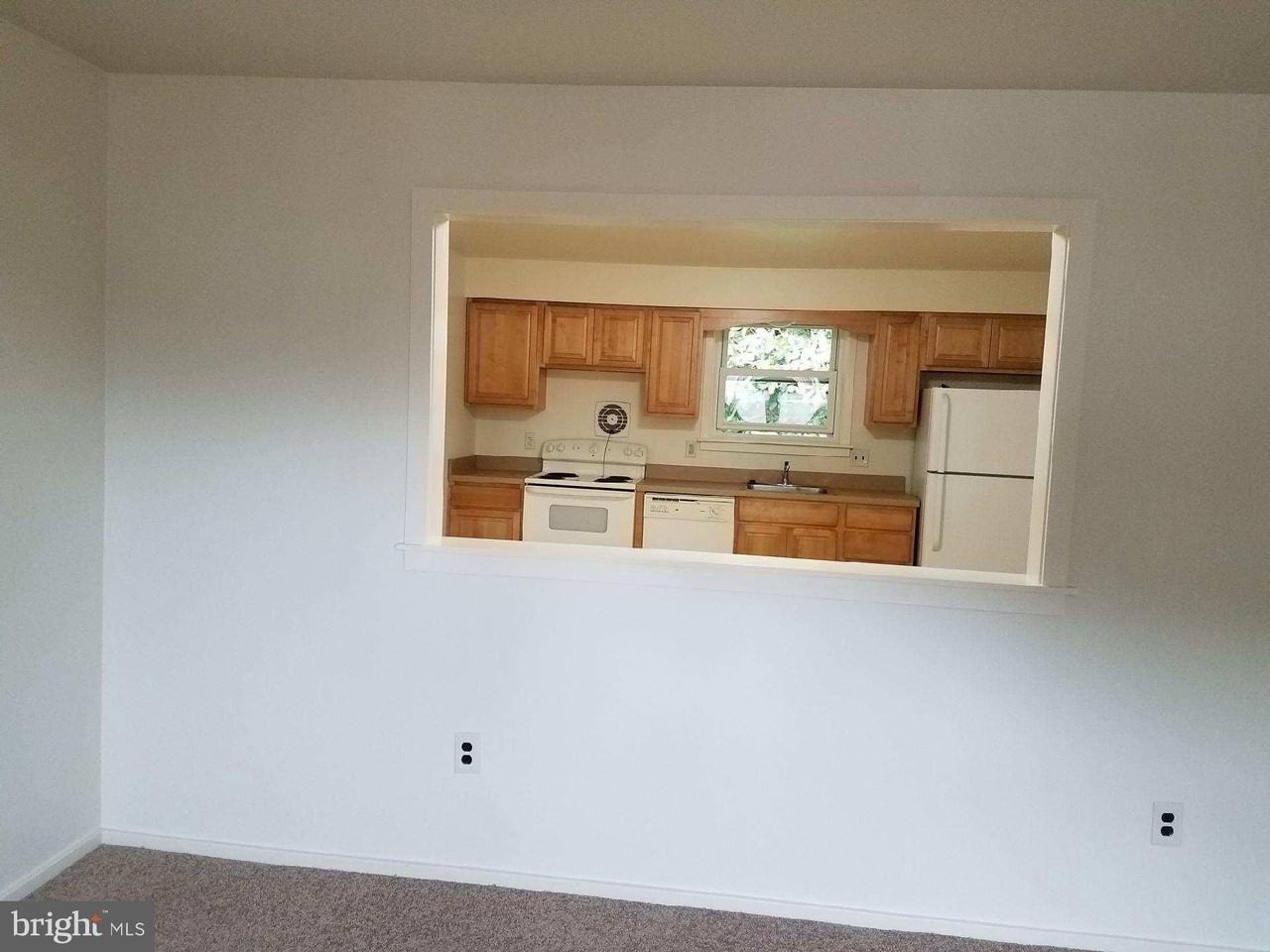 2555 Veser Ln #D2 - Photo 3 of 9