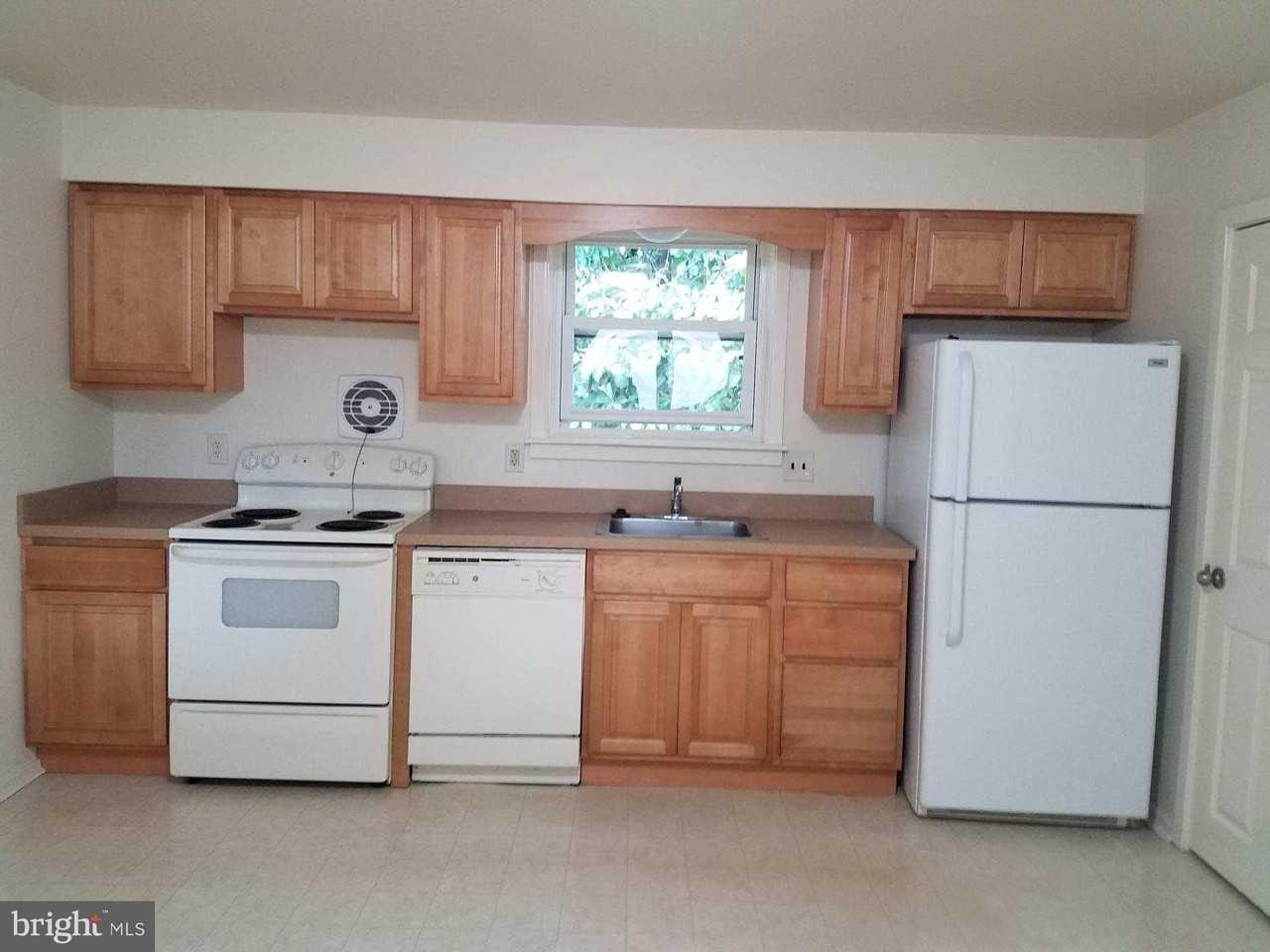 2555 Veser Ln #D2 - Photo 5 of 9