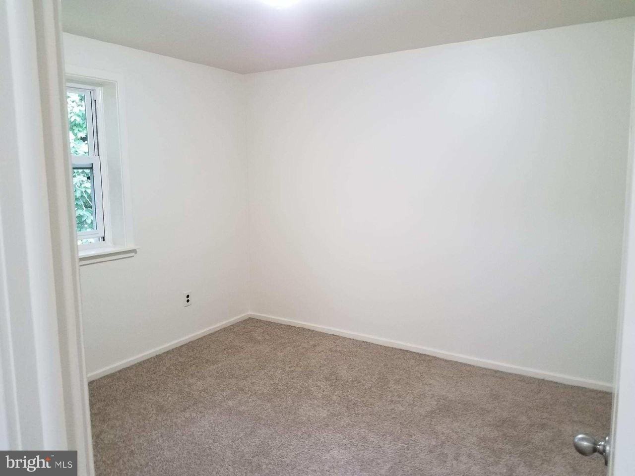 2555 Veser Ln #D2 - Photo 6 of 9