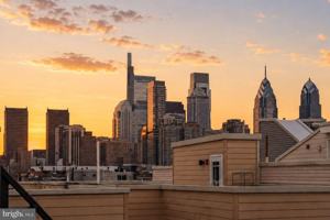 featured image of 2209 Montrose St