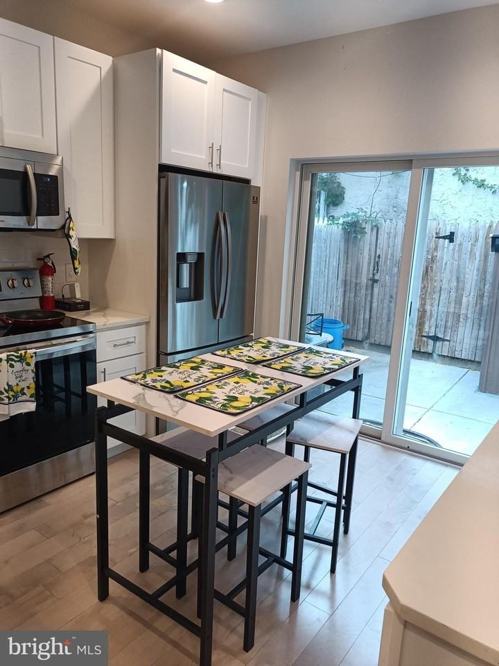 2146 N Fairhill St #1 - Photo 5 of 20