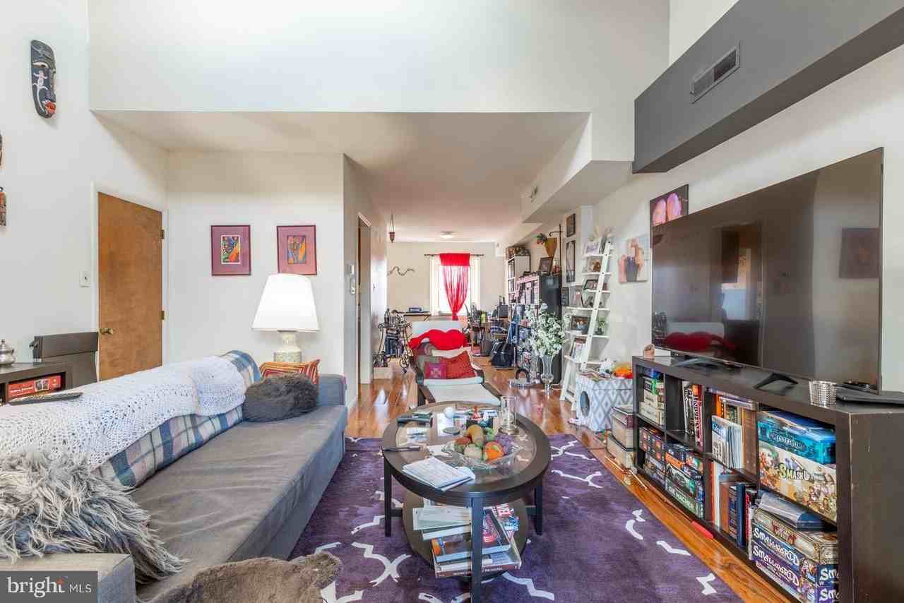 540 N 4th St #E - Photo 2 of 23