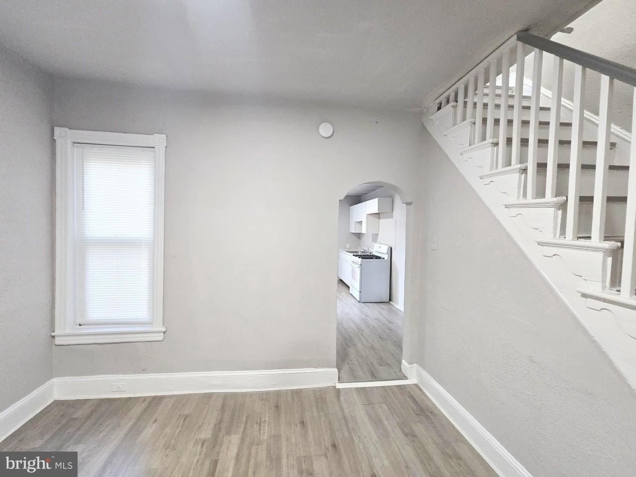 4436 N Chadwick St - Photo 6 of 26