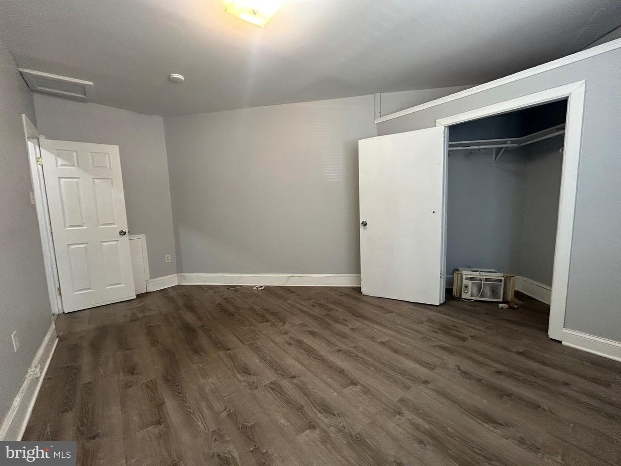 1860 Wakeling St #1 - Photo 6 of 12