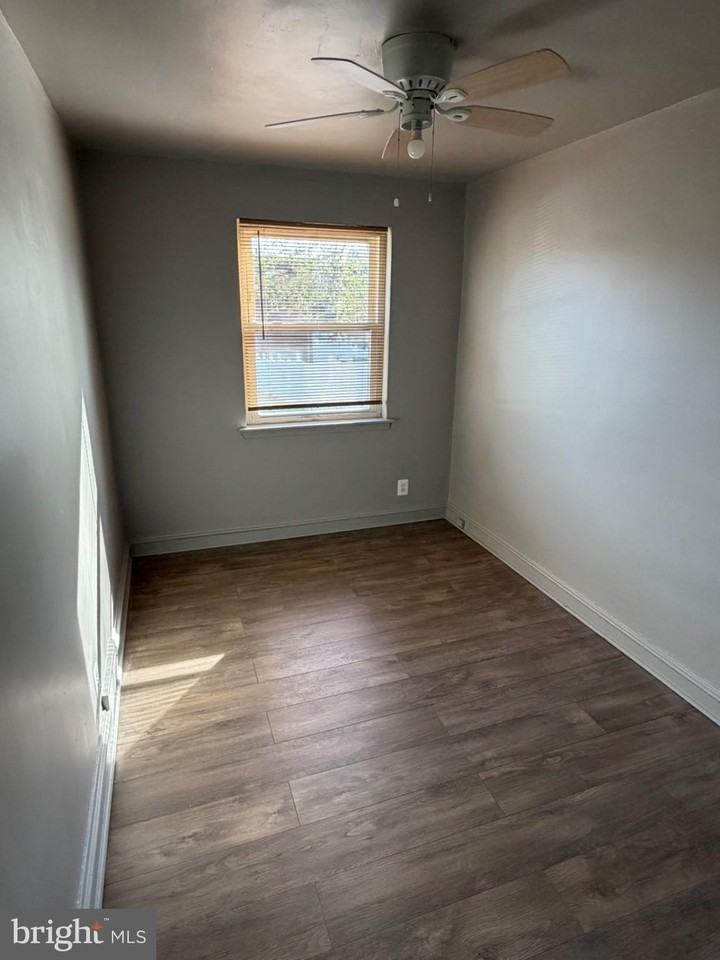 8300 Lynnewood Rd - Photo 4 of 11