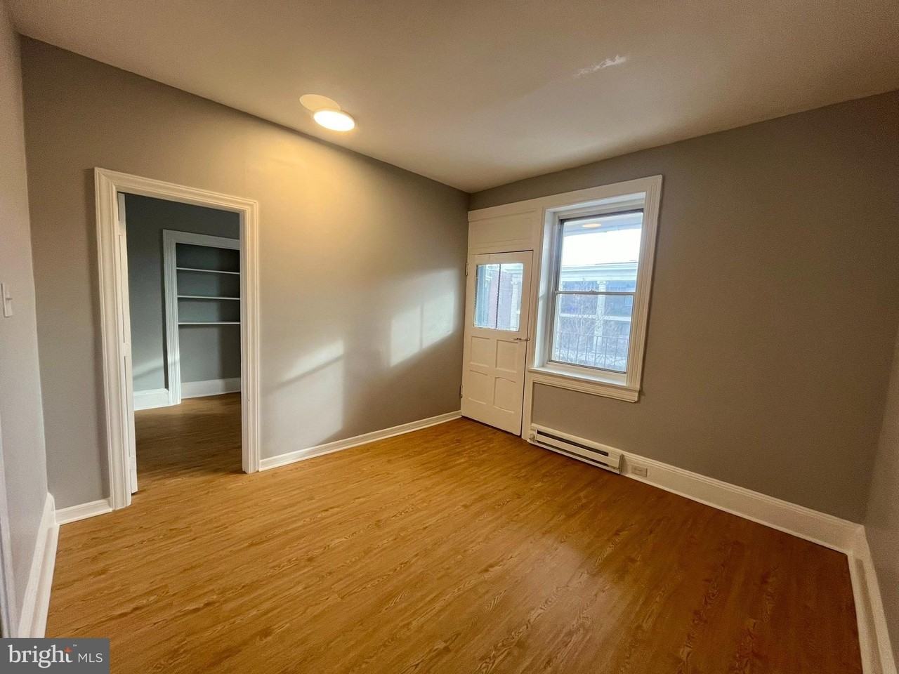 4417 Walnut St #3F - Photo 5 of 36