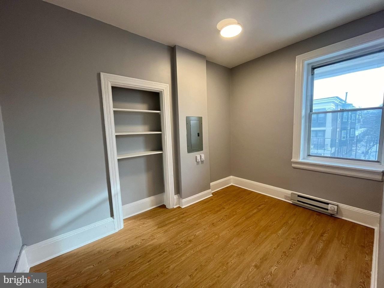 4417 Walnut St #3F - Photo 7 of 36