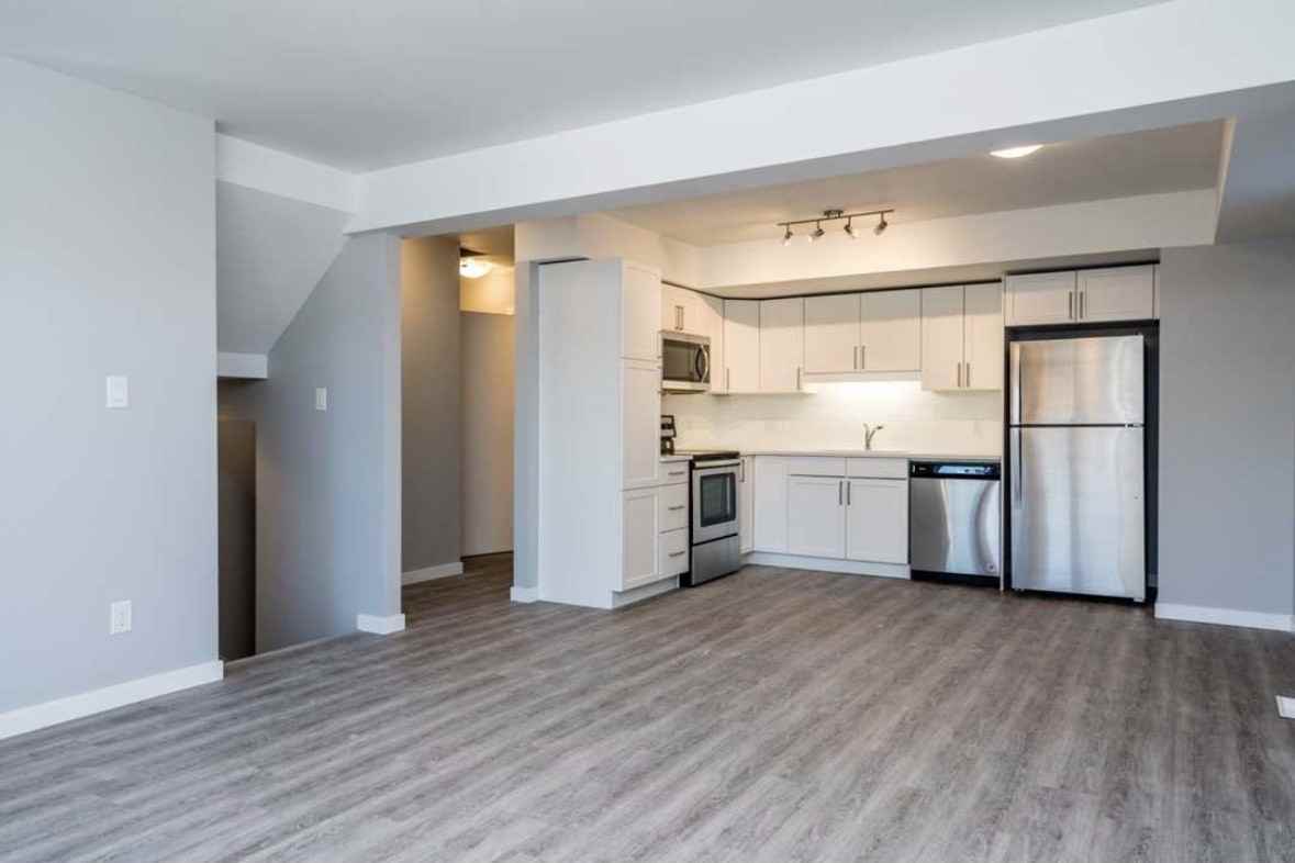 530 Ross Ave #5 - Photo 3 of 10