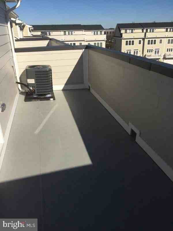 3163 John Glenn St - Photo 3 of 11
