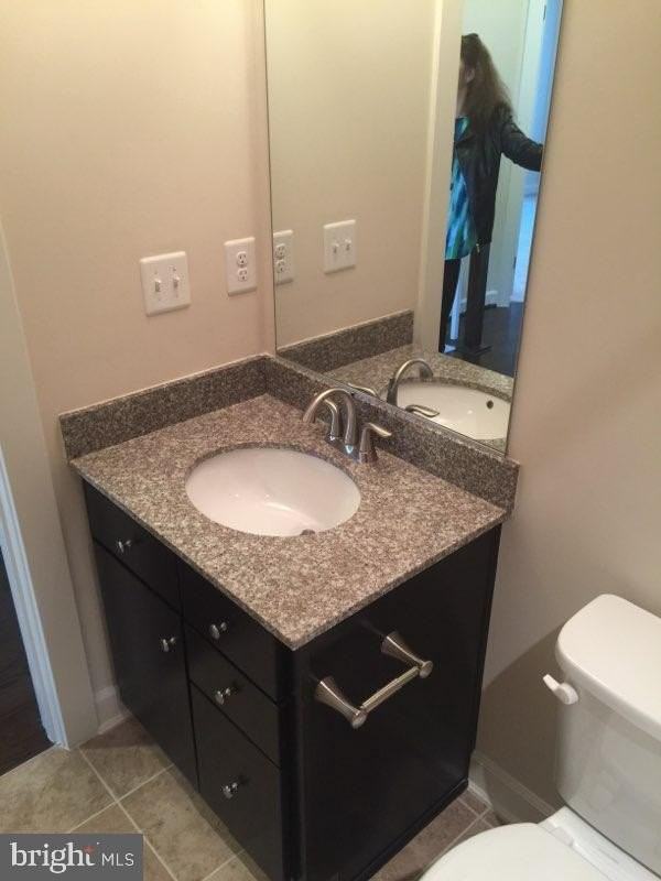 3163 John Glenn St - Photo 5 of 11