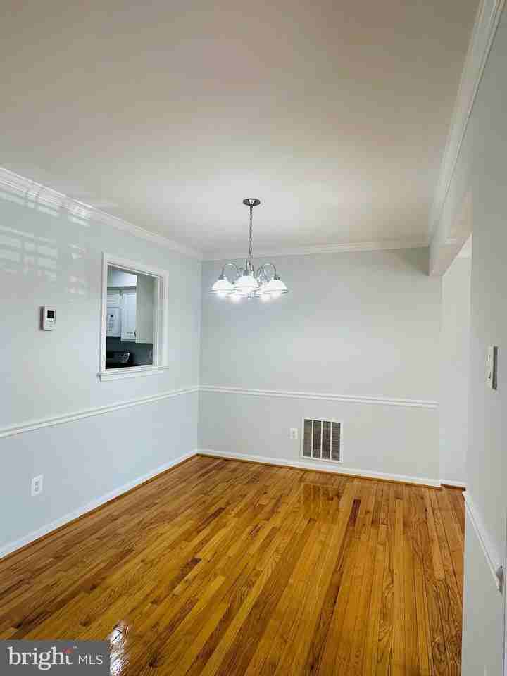 5178 Kimscott Ct - Photo 2 of 21