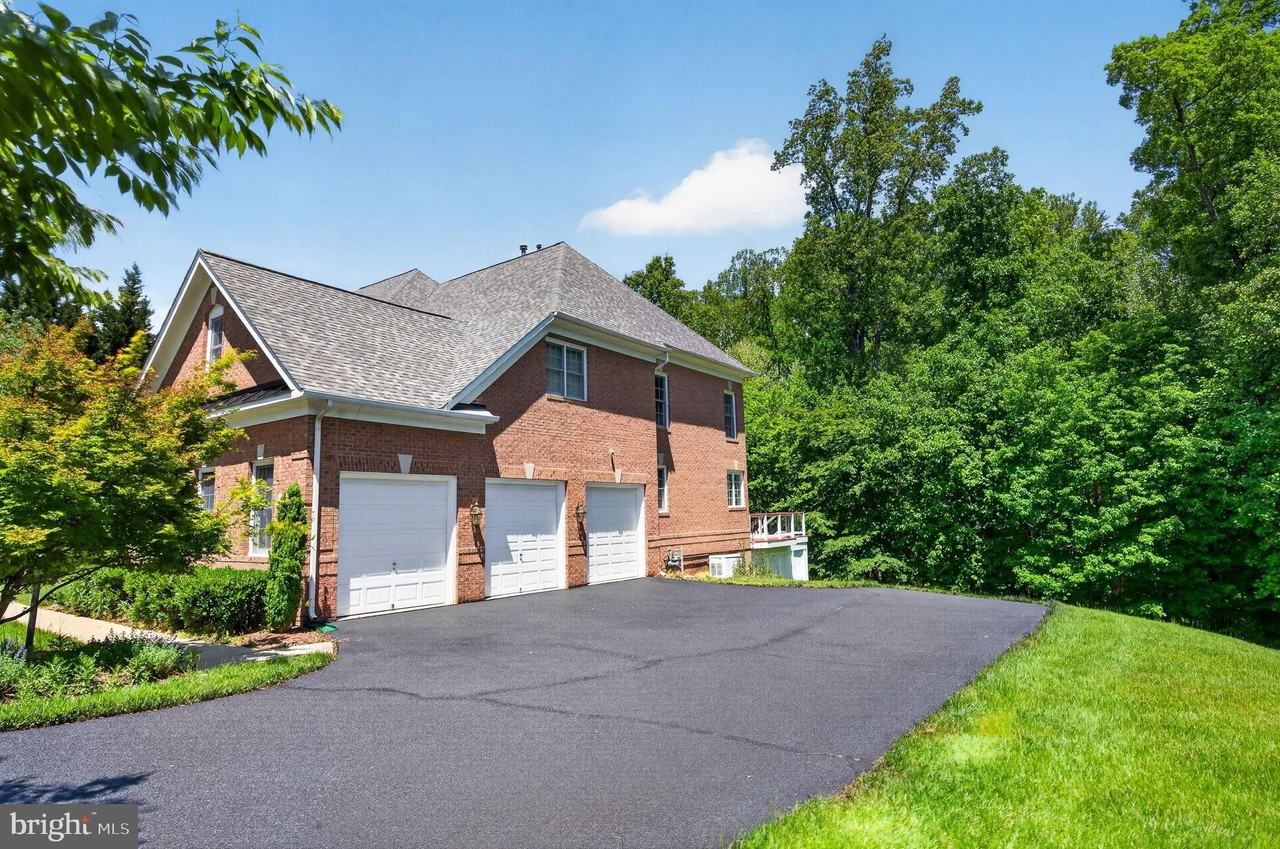11700 Talley Ct - Photo 3 of 50