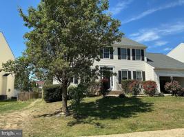 featured image of 33 Wild Rose Dr