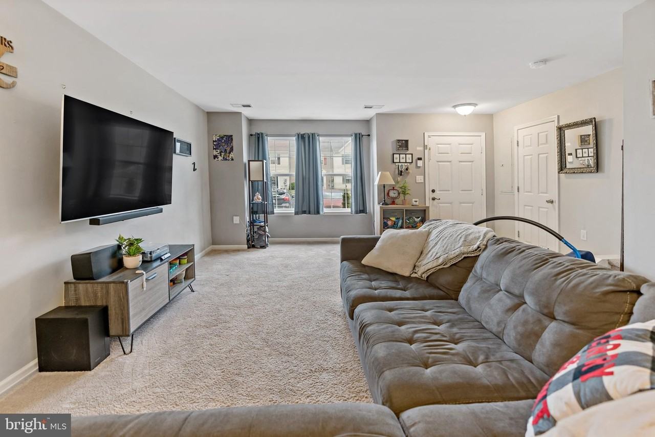 123 Checko Ct - Photo 6 of 21
