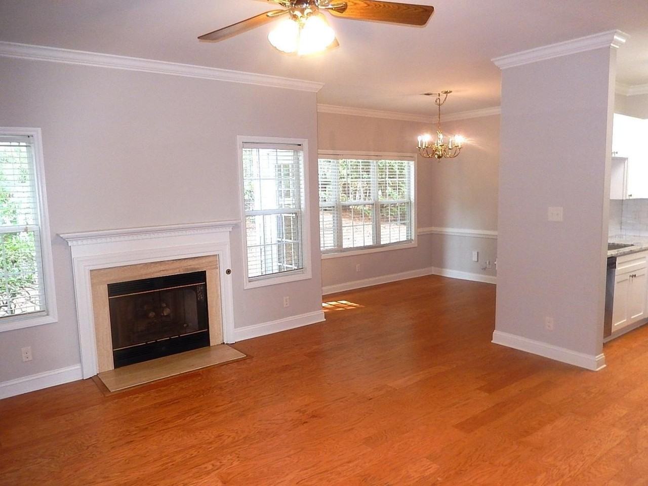 211 Bridgepath Dr - Photo 6 of 26