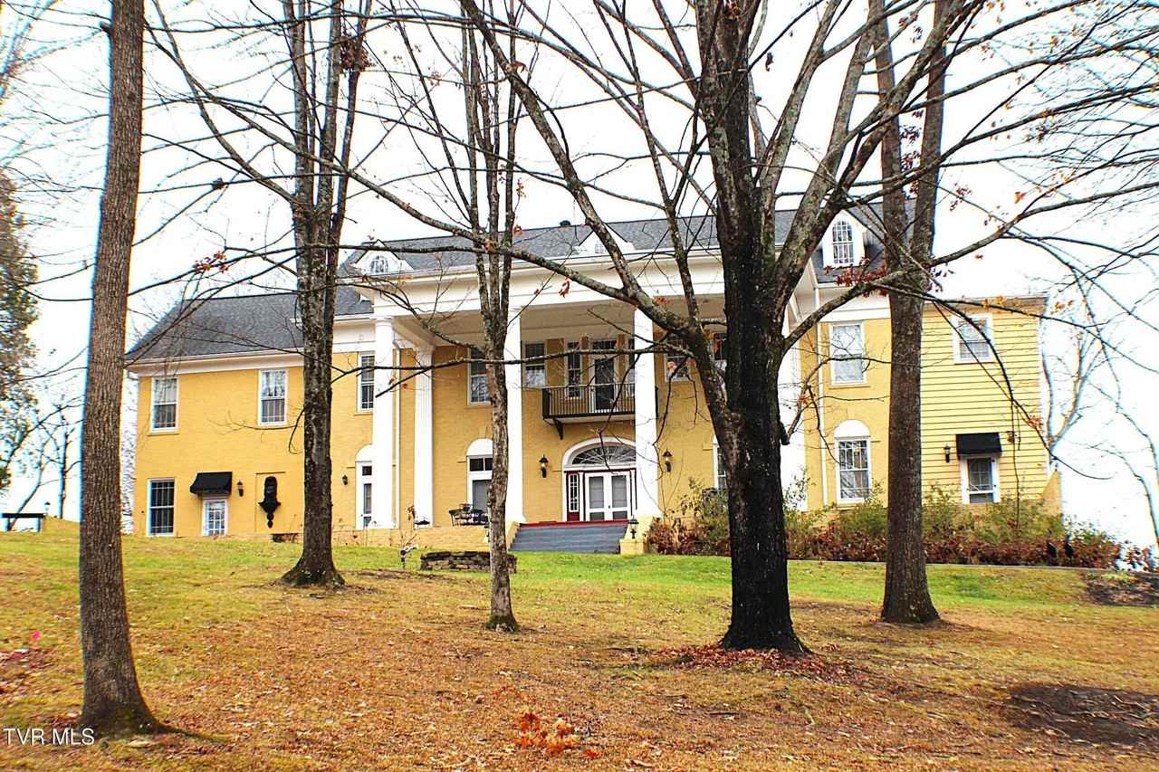 924 Maryland Ave #F - Photo 2 of 28