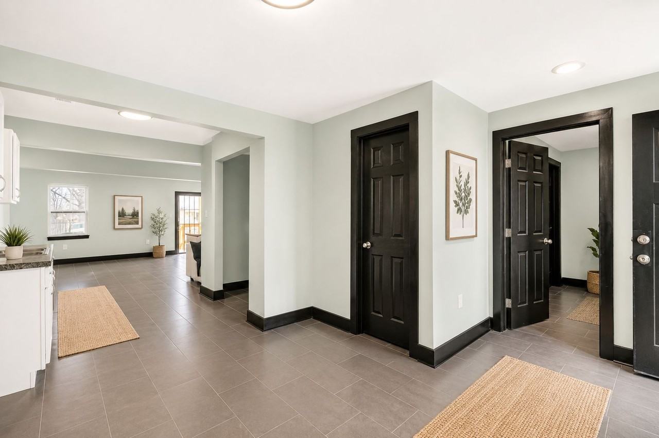 2496 Malone Ave #1 - Photo 3 of 7