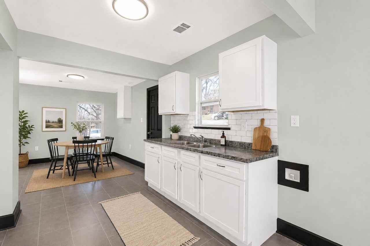 2496 Malone Ave #1 - Photo 4 of 7