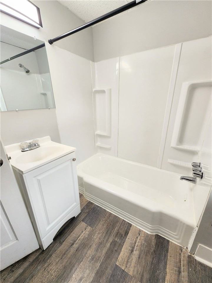 3208 Brereton St #4 - Photo 3 of 3
