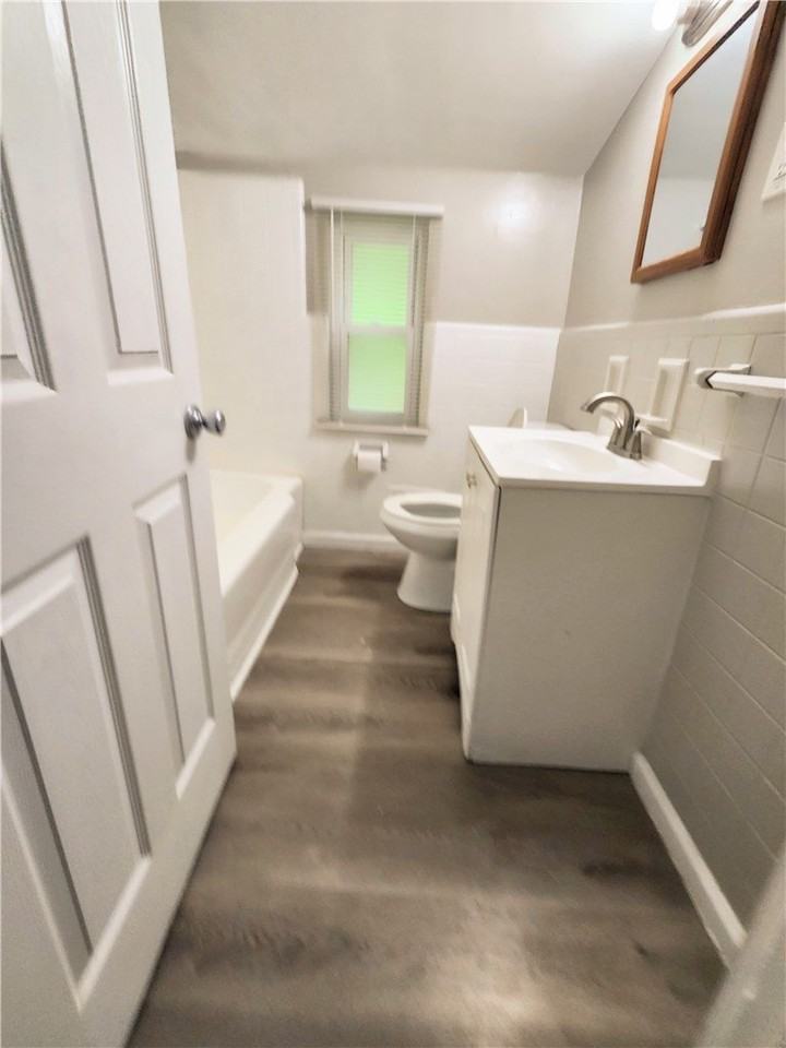459 Idlewood Rd - Photo 4 of 6