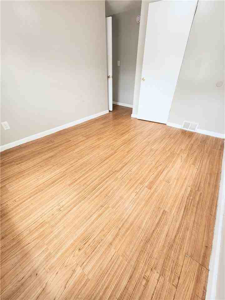 459 Idlewood Rd - Photo 5 of 6