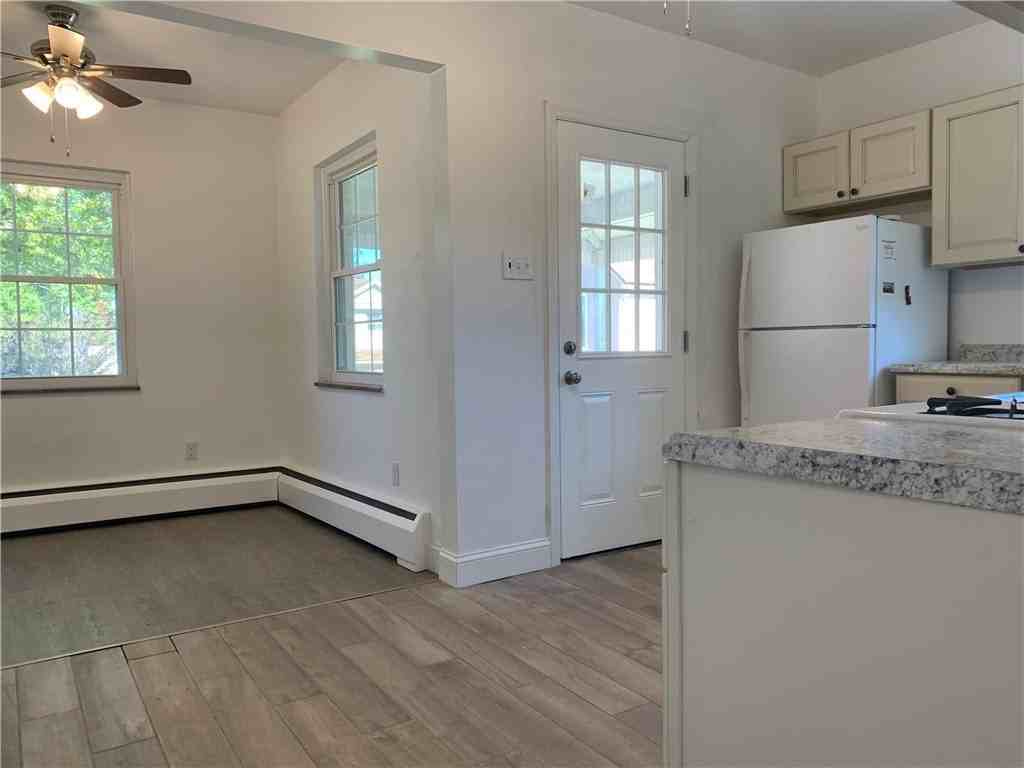 43 Tenan St - Photo 7 of 14