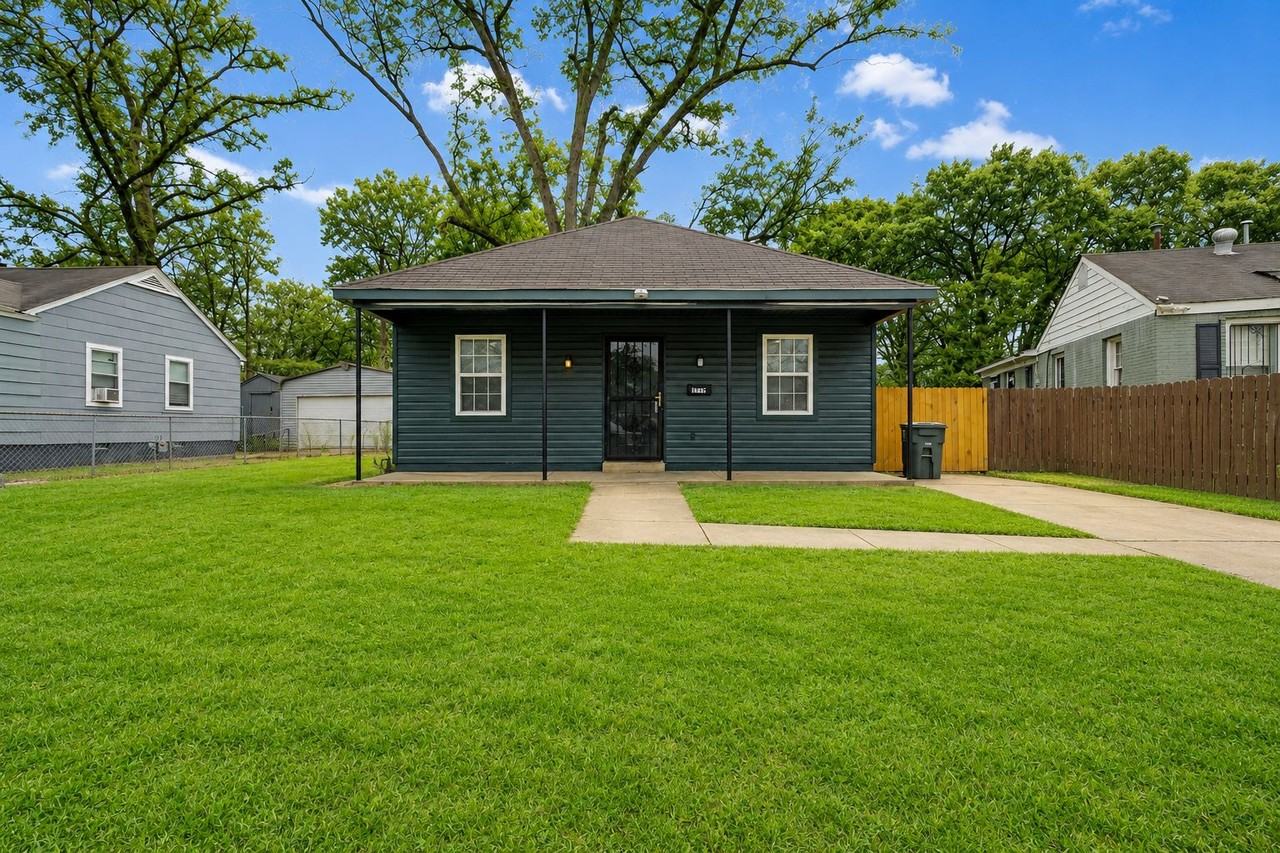 3135 Mimosa Ave #1