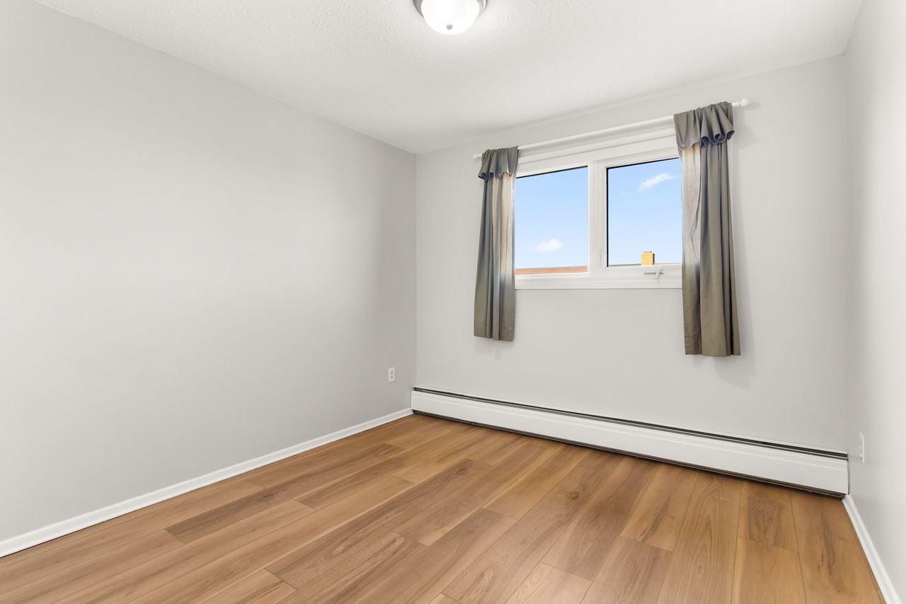 4341 Rae St #22 - Photo 6 of 14