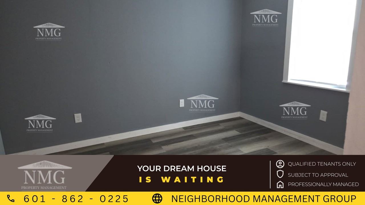 1641 Woodburn St #1 - Photo 3 of 7