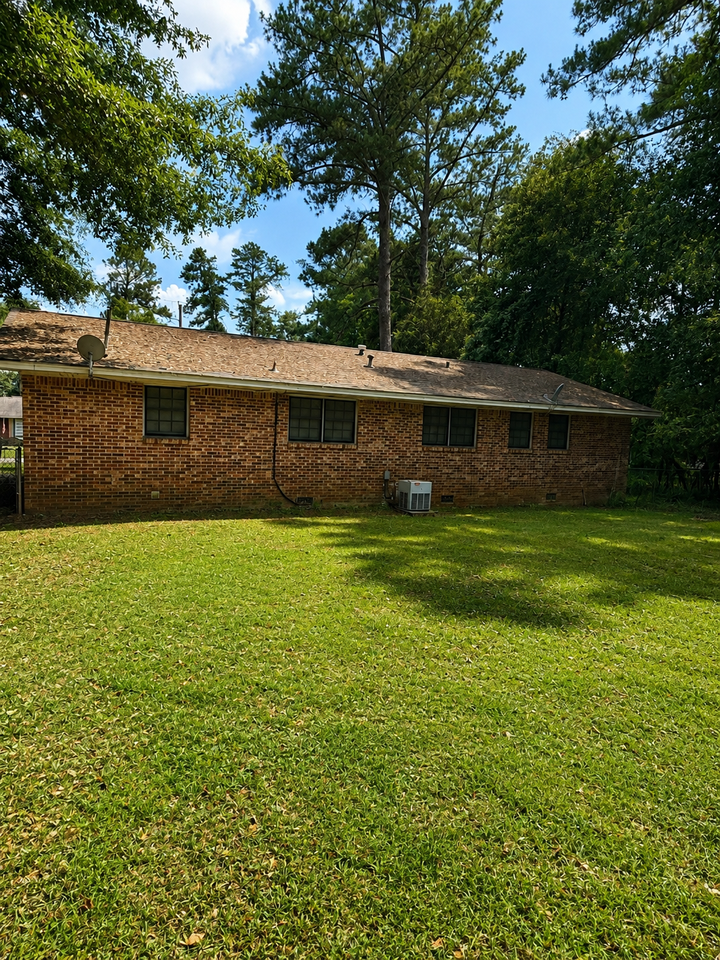 307 Christopher Cir #1 - Photo 2 of 29