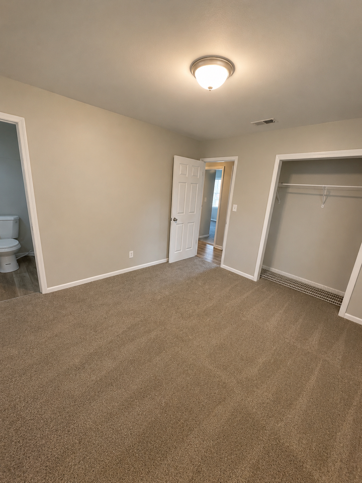 307 Christopher Cir #1 - Photo 4 of 29