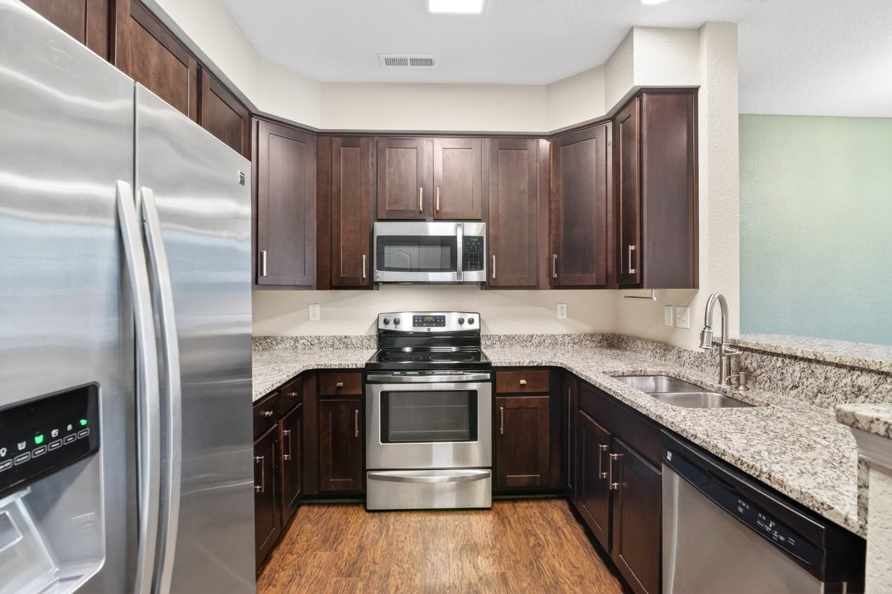 316 Fountain Way #1 - Photo 4 of 10