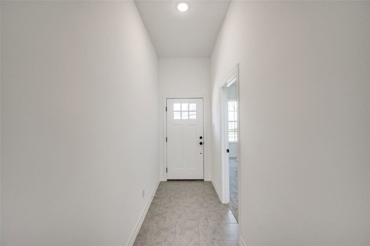 Talia Wood Ct - Photo 6 of 8