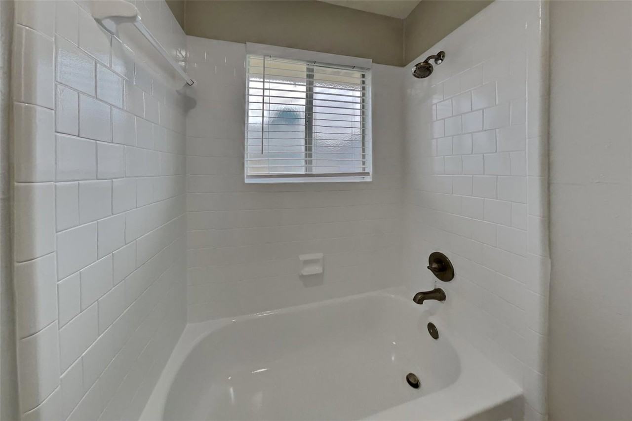 Kings Creek Trl - Photo 5 of 8
