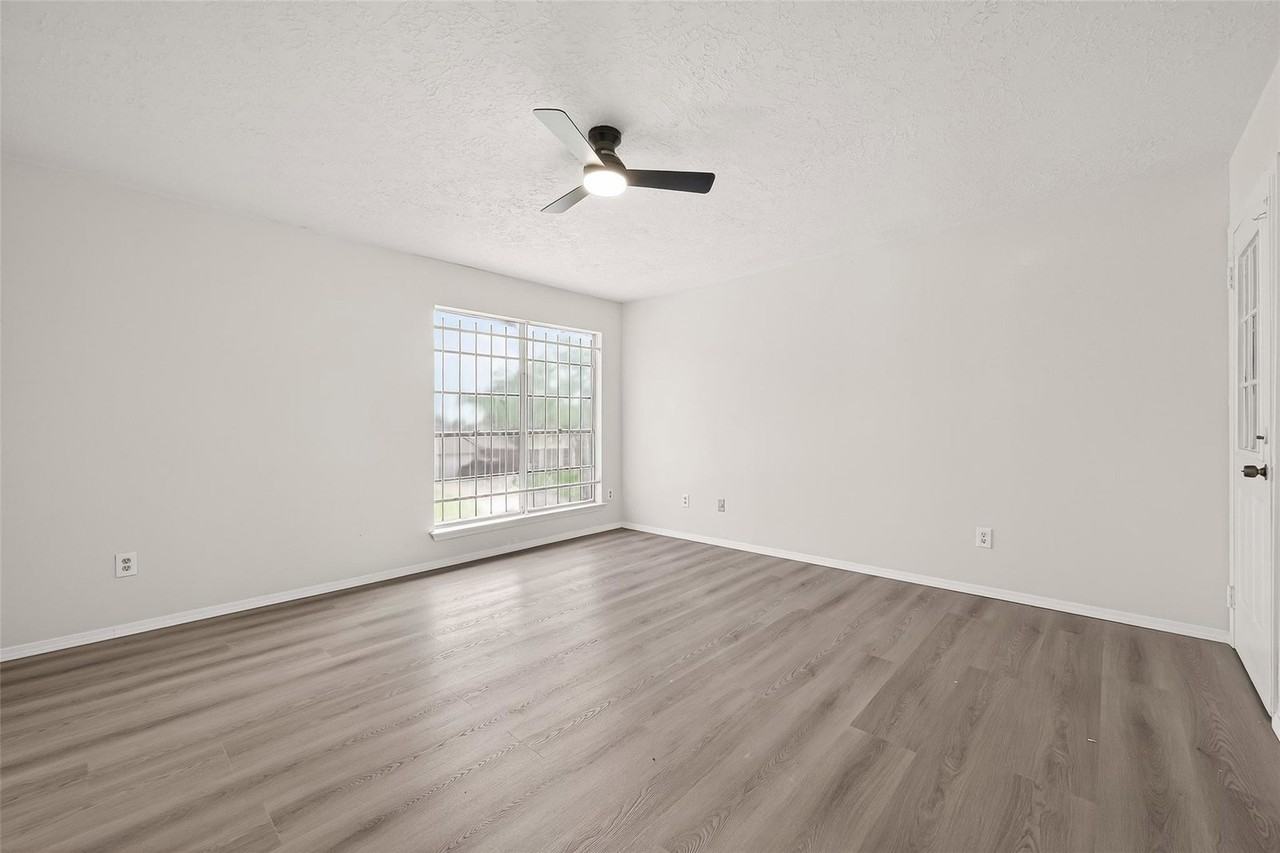 Beechbend Dr - Photo 6 of 8