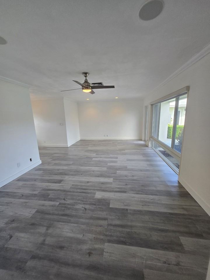 2849 Ne 30th St #2849 - Photo 4 of 14