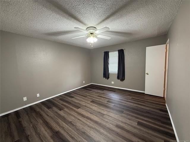 1345 E 140th St - Photo 7 of 9