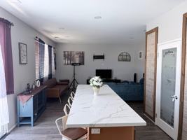 featured image of Desert Lily St