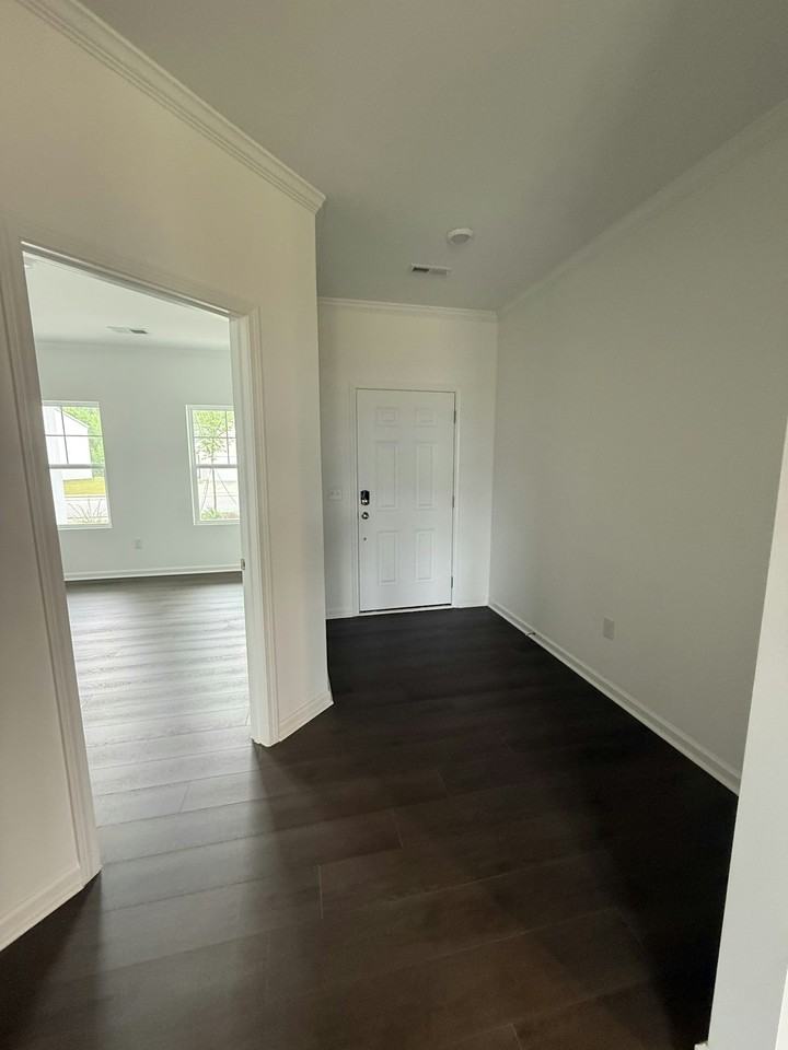 728 Roy Adams Rd - Photo 4 of 22