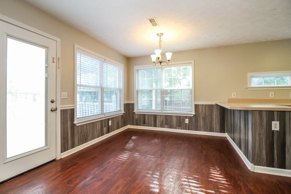 1230 Cason Trl - Photo 5 of 17